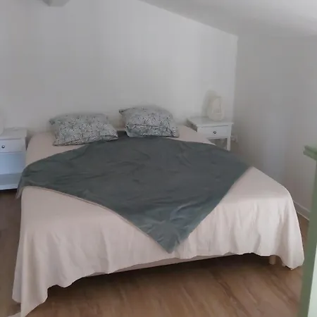 Lesoyats33 - Maisonnette Avec Acces Piscine Ares