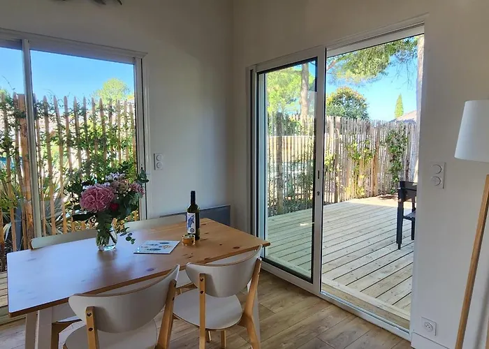 Lesoyats33 - Maisonnette Avec Acces Piscine Ares